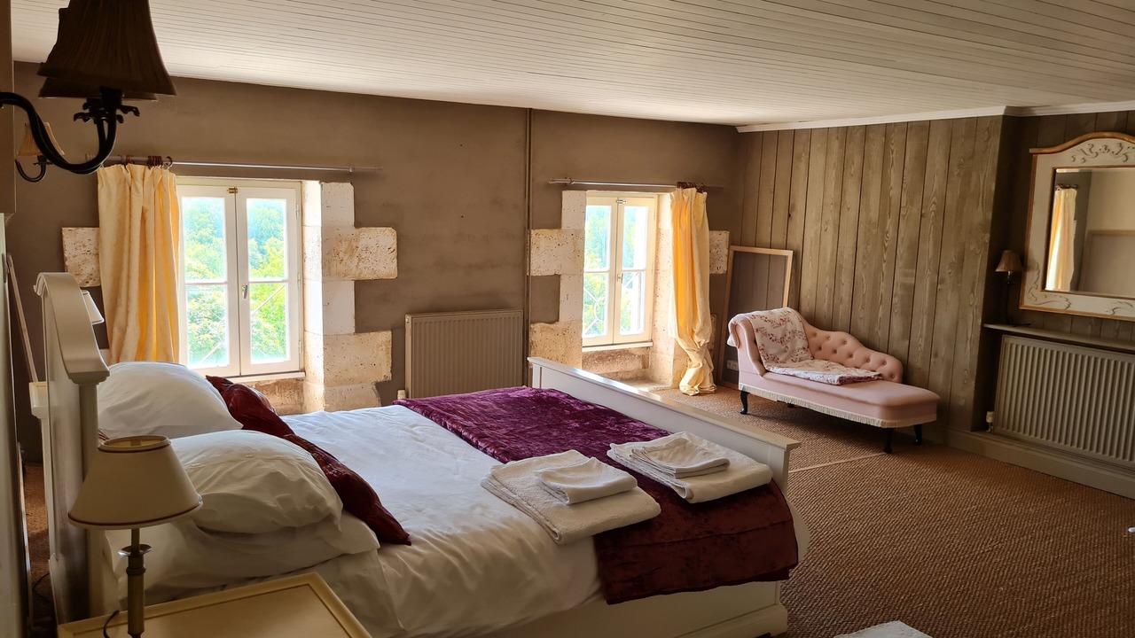 Photo of Bedroom in Bessac