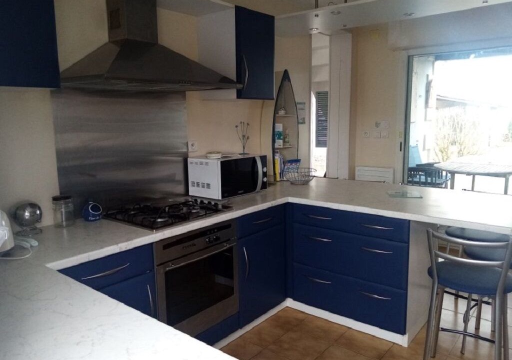 Photo of Kitchen in Port-des-Barques