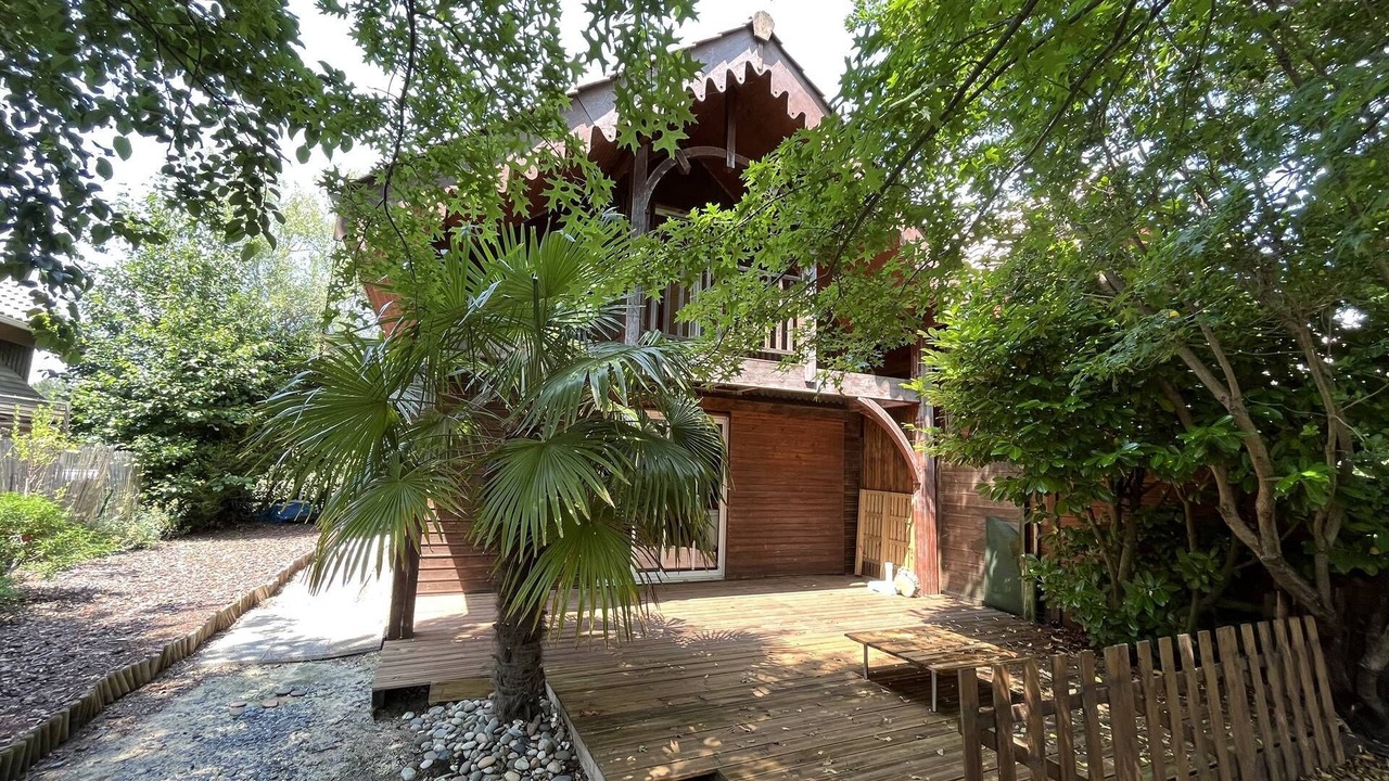 Photo of Patio Balcony in Hourtin Port