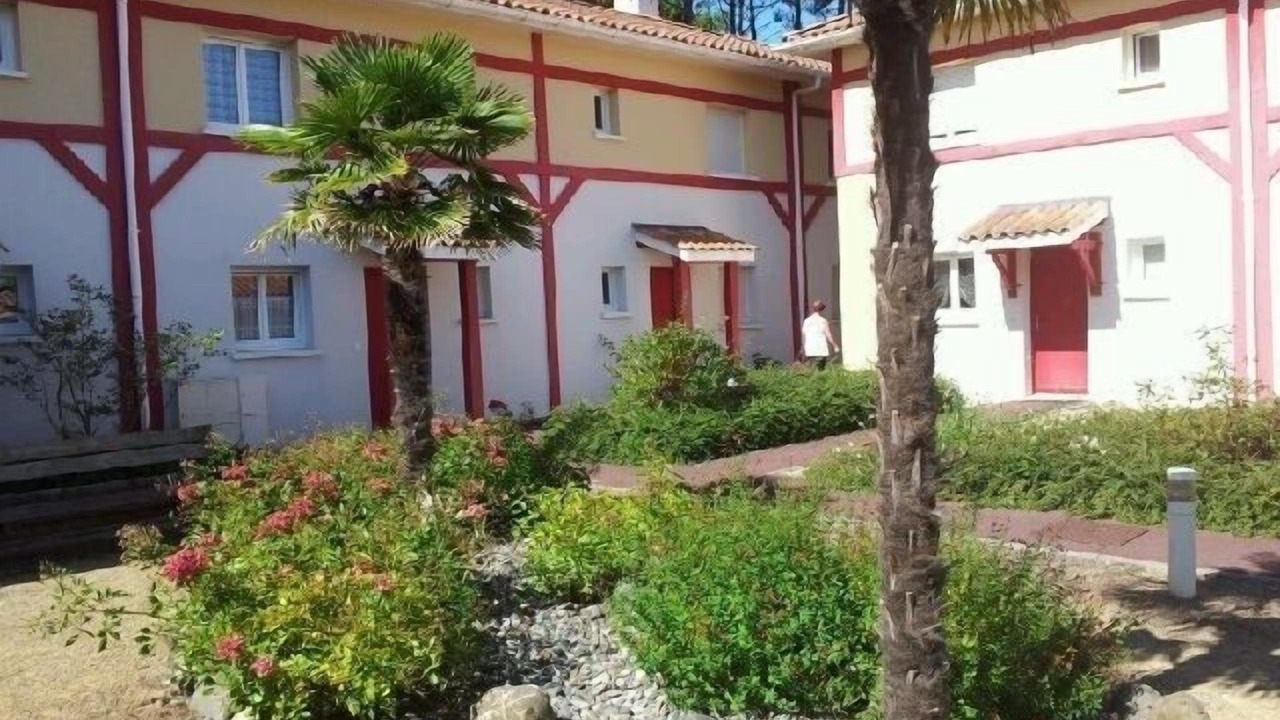 Photo of Outdoor in Messanges