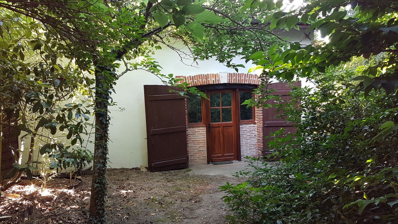 Photo of Outdoor in Pouydesseaux