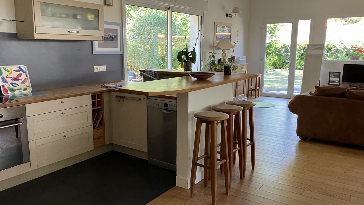 Photo of Kitchen in Saint-Palais-sur-Mer