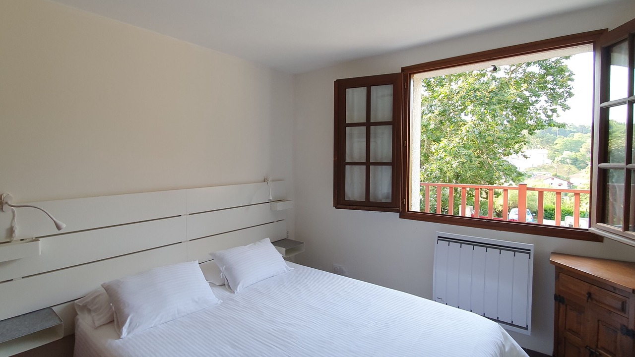 Photo of Bedroom in Biarritz