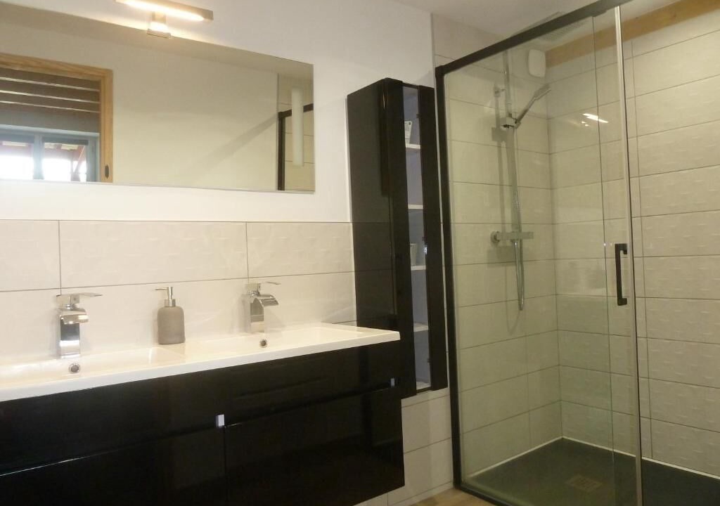 Photo of Bathroom in Osses