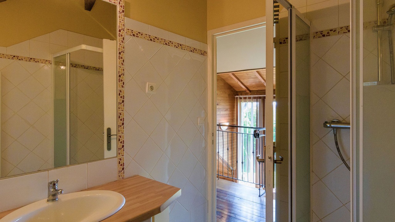 Photo of Bathroom in Saint-Bonnet-la-Riviere