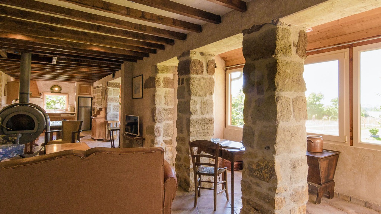 Photo of Livingroom in Saint-Bonnet-la-Riviere