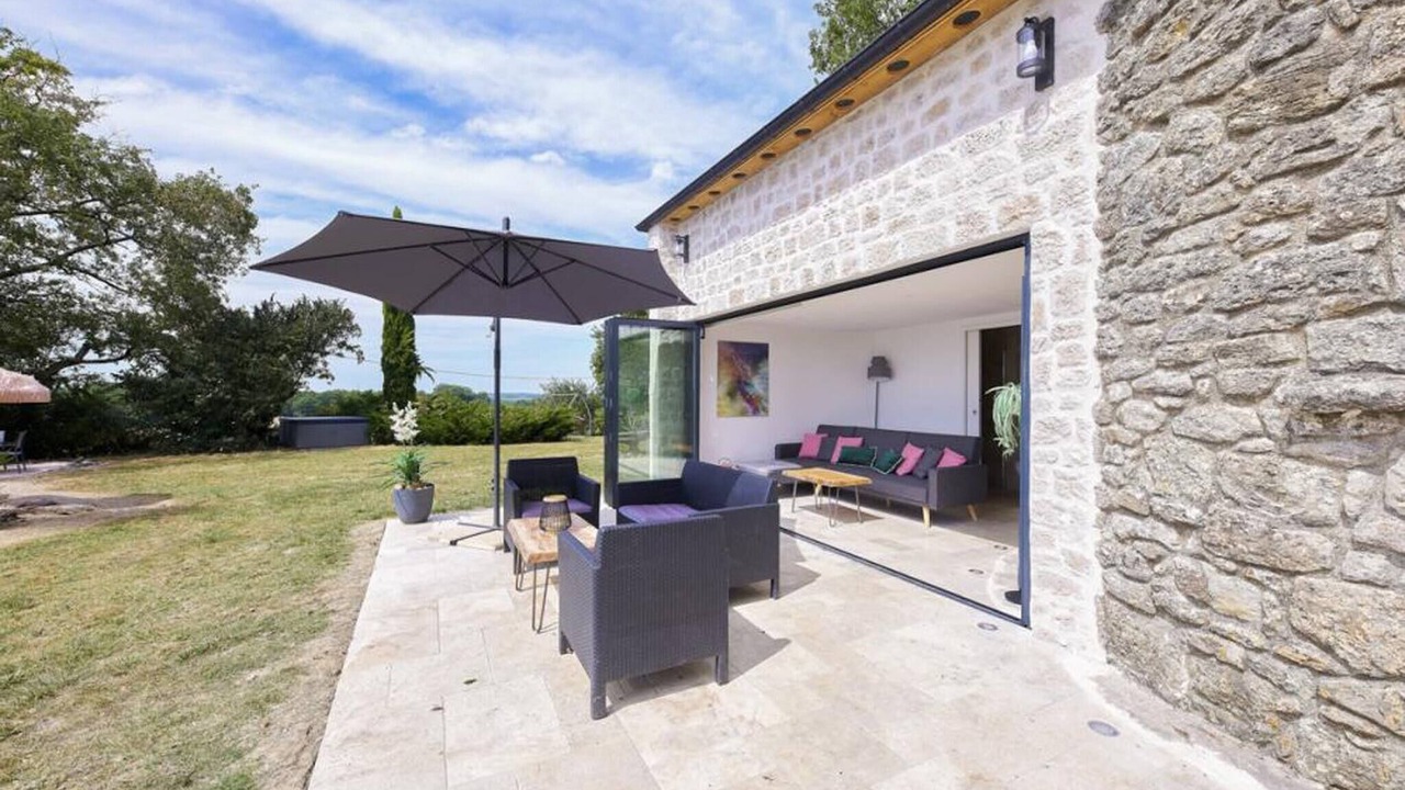 Photo of Patio Balcony in Coutures
