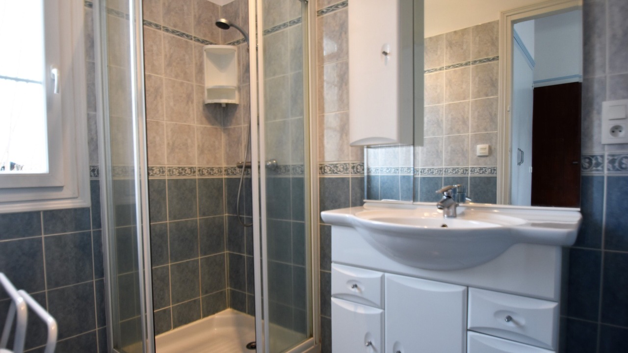 Photo of Bathroom in Saint-Jean-Pied-de-Port