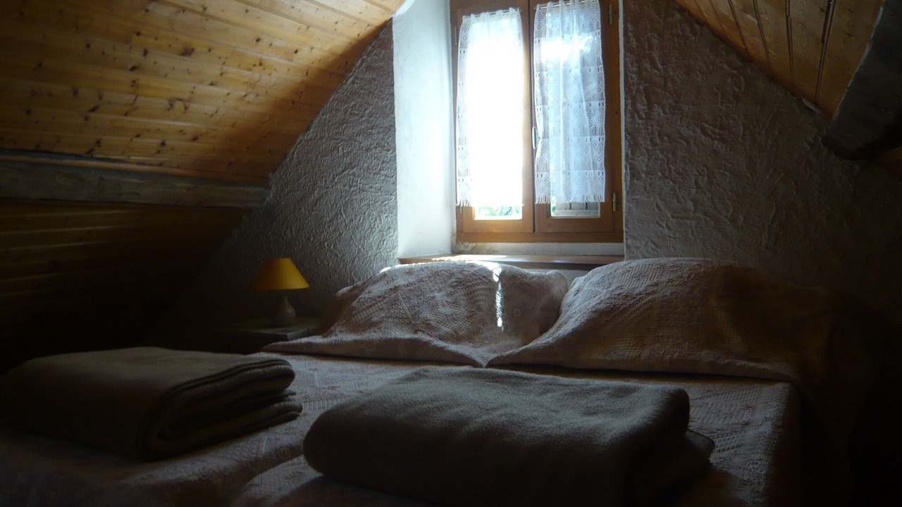 Photo of Bedroom in Osse-en-Aspe