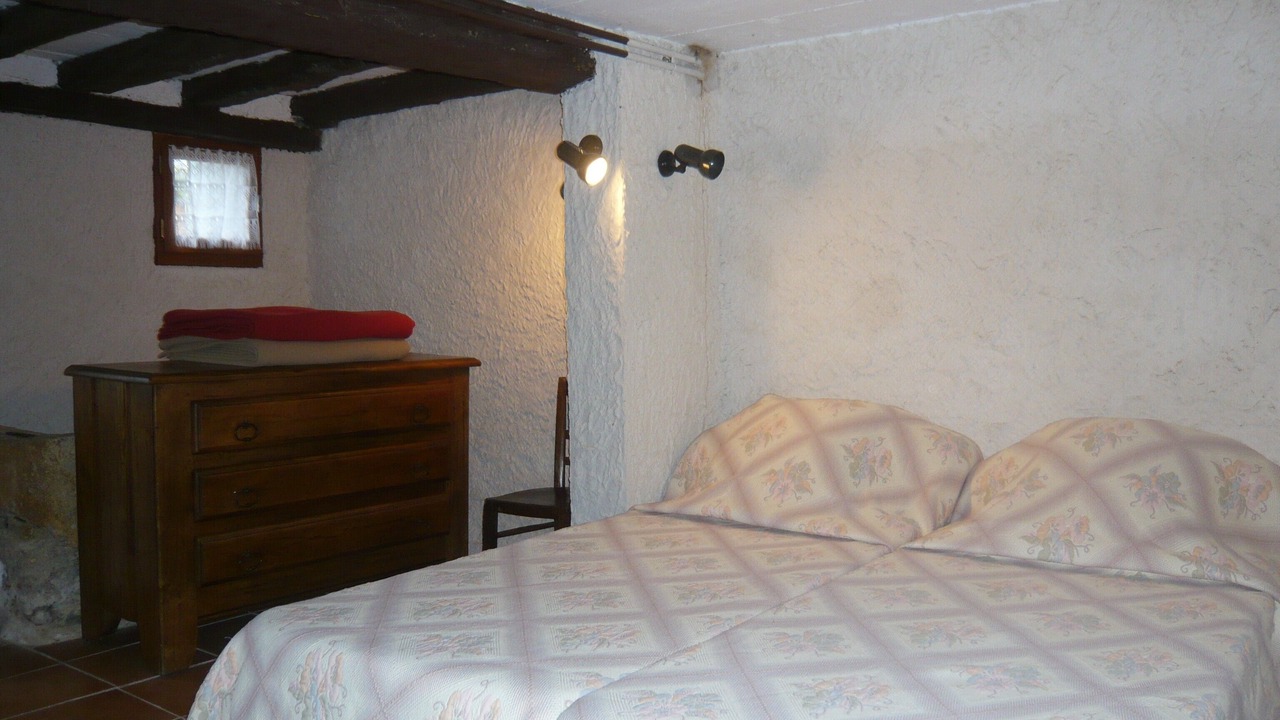 Photo of Bedroom in Osse-en-Aspe