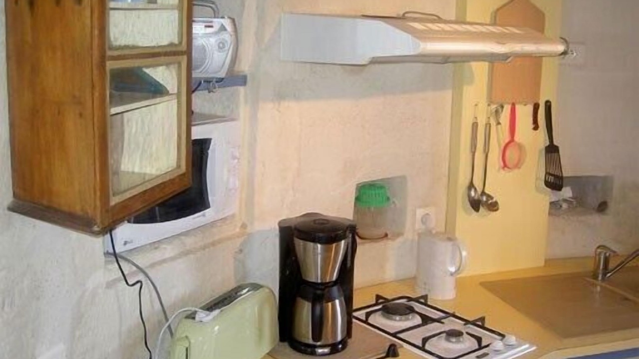 Photo of Kitchen in Saint-Fort-sur-Gironde