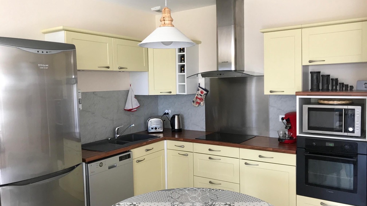 Photo of Kitchen in Meschers-sur-Gironde