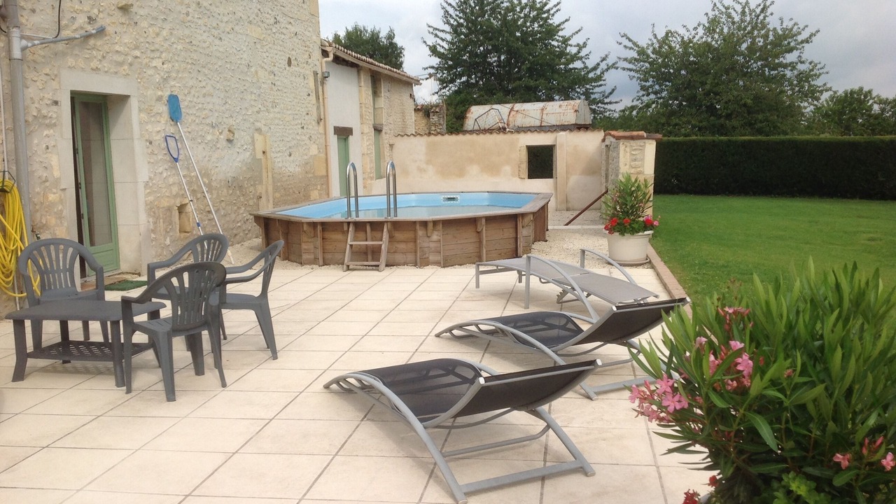Photo of Patio Balcony in Saint-Sulpice-de-Cognac