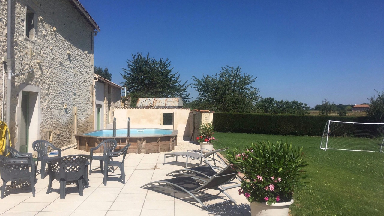 Photo of Outdoor in Saint-Sulpice-de-Cognac