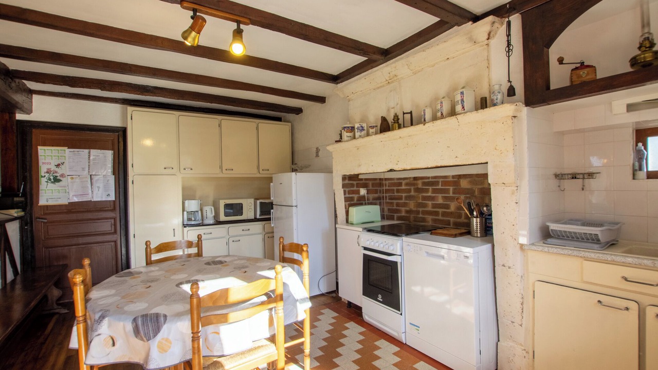 Photo of Kitchen in Saint-Paul-Lizonne