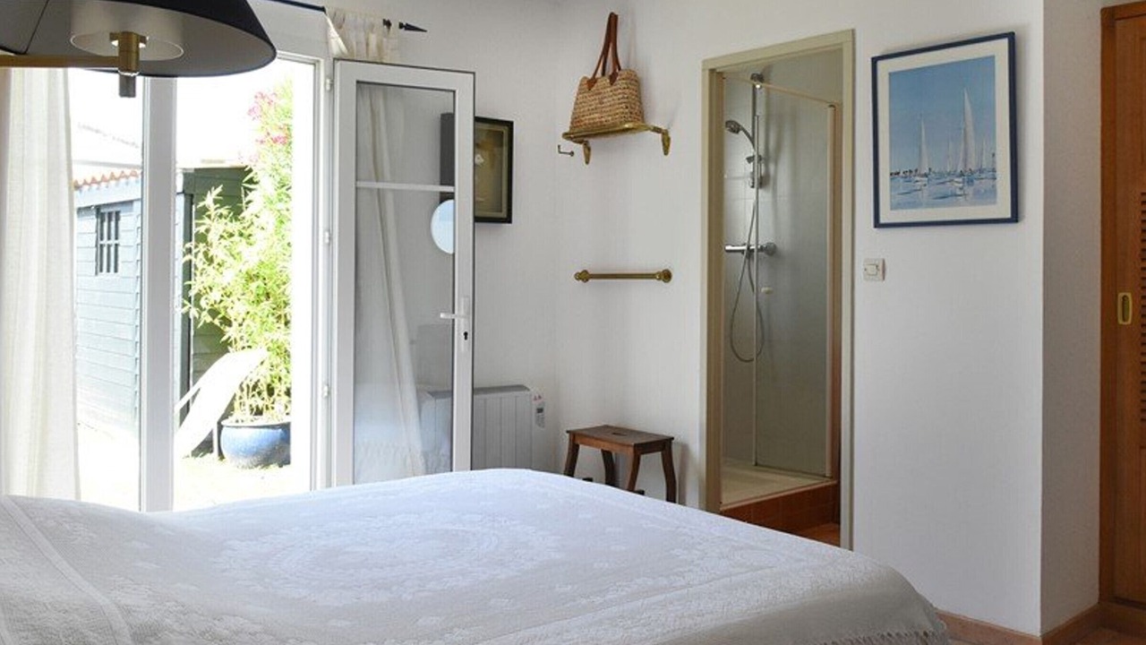 Photo of Bedroom in Les Portes-en-Re