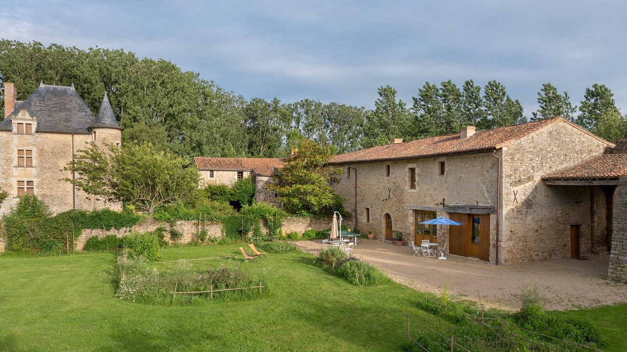 Photo of Outdoor in Marnes
