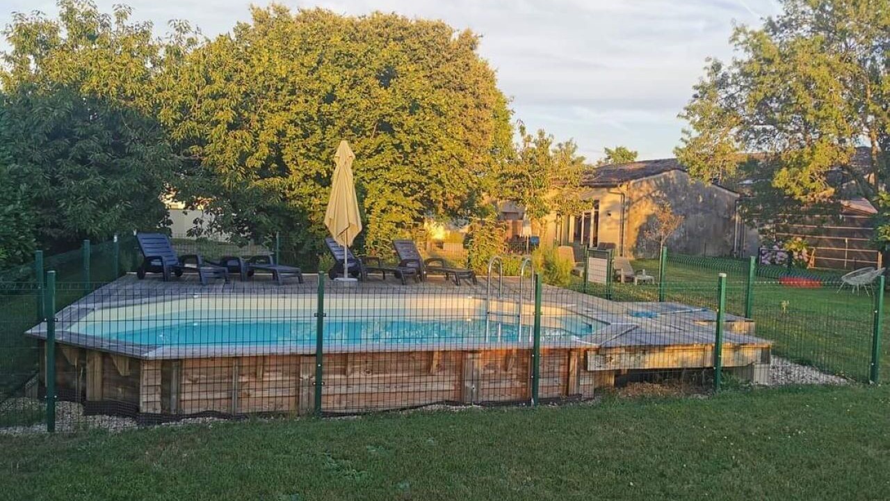 Photo of Outdoor in Sainte-Colombe