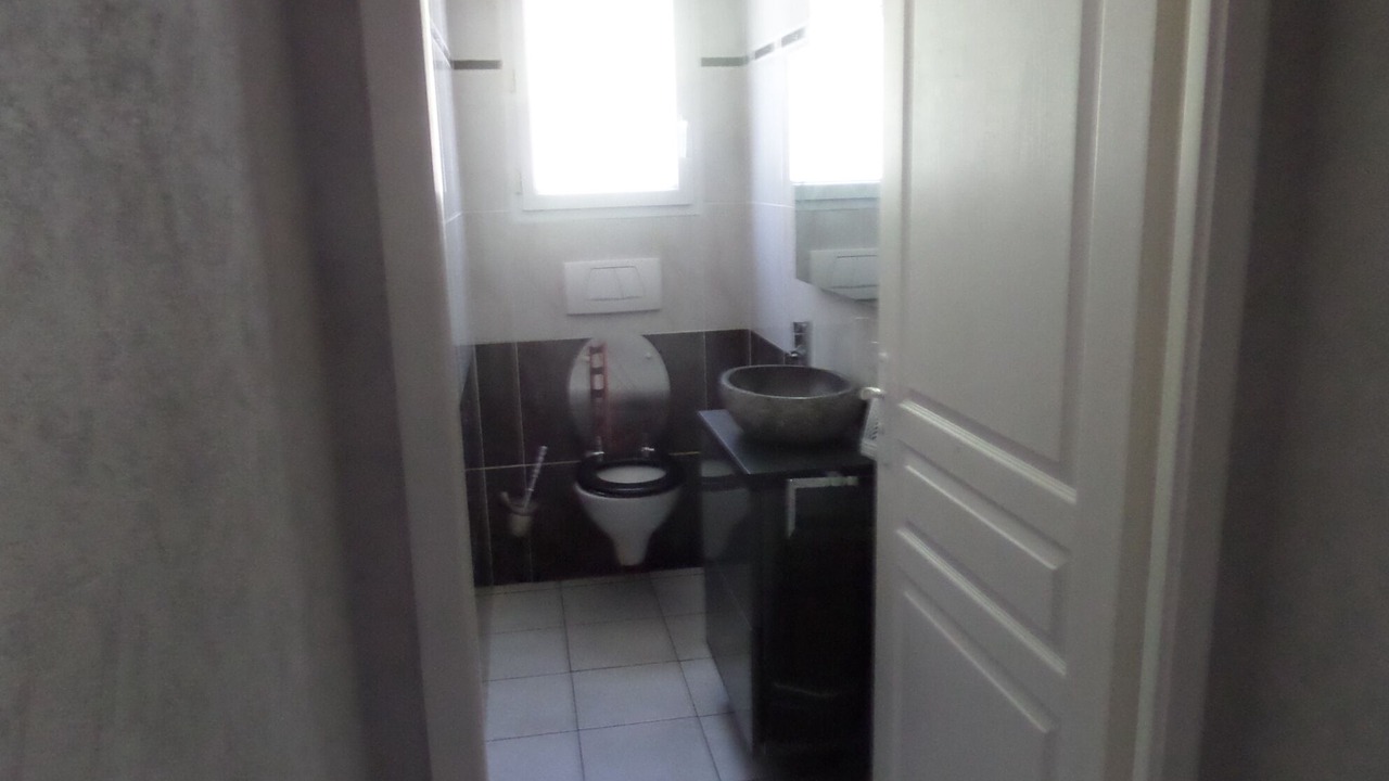 Photo of Bathroom in Arsague