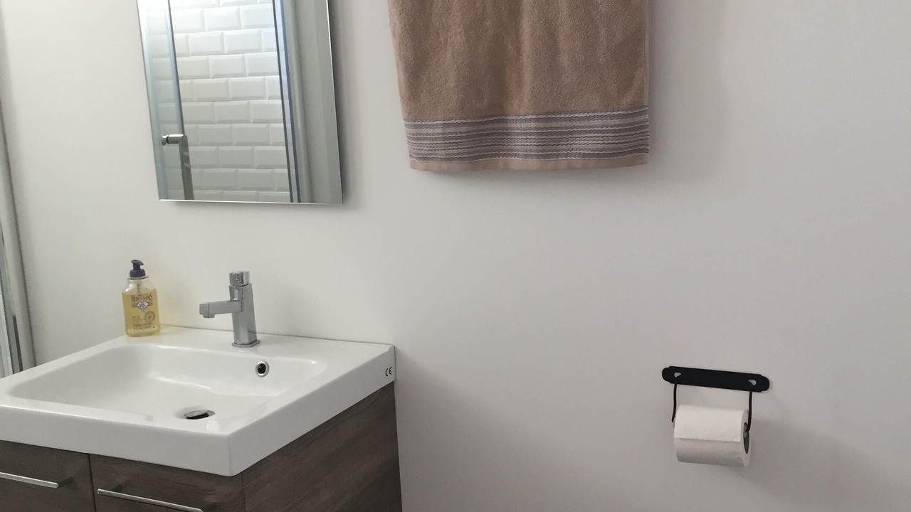 Photo of Bathroom in Queaux