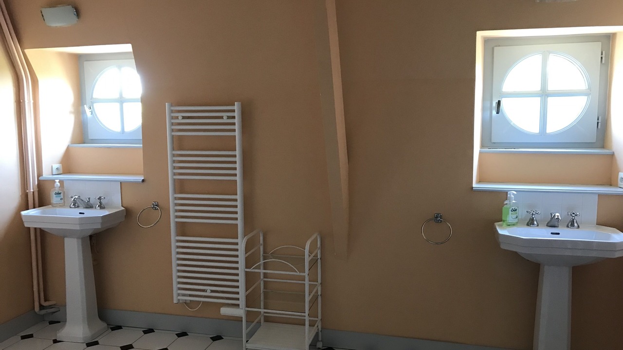 Photo of Bathroom in Journet