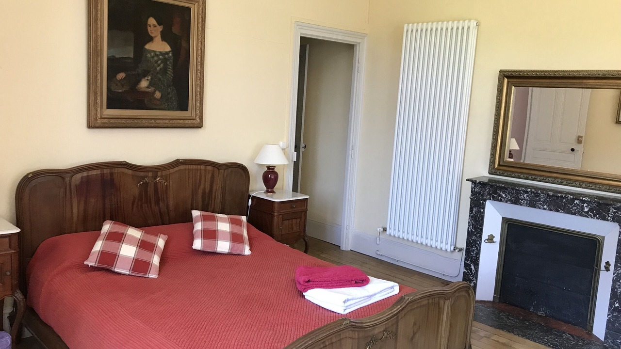 Photo of Bedroom in Journet