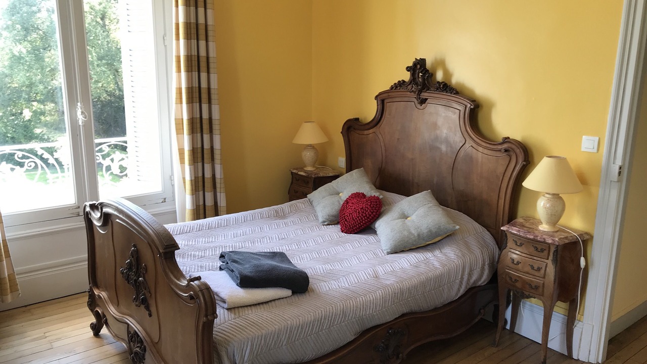 Photo of Bedroom in Journet