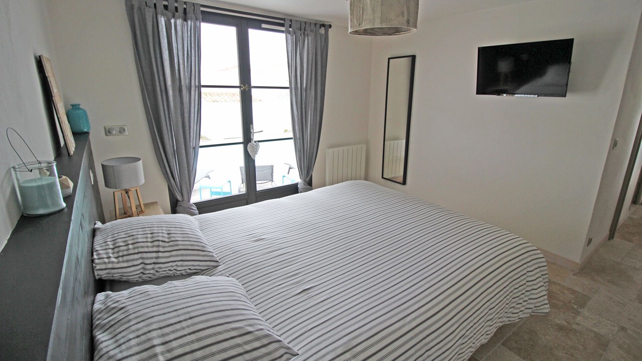 Photo of Bedroom in La Flotte