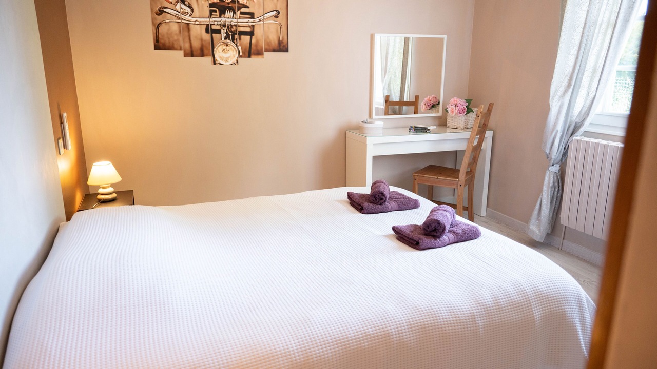 Photo of Bedroom in Rouffignac-Saint-Cernin-de-Reilhac