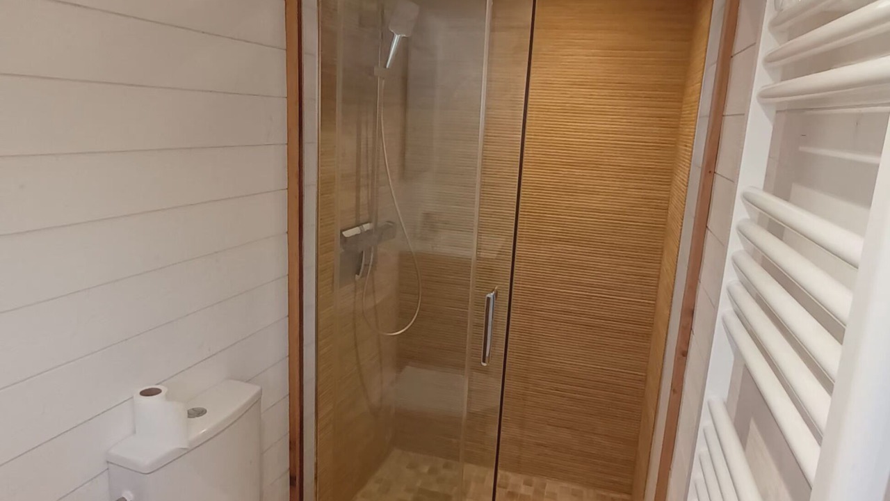 Photo of Bathroom in La Teste-de-Buch