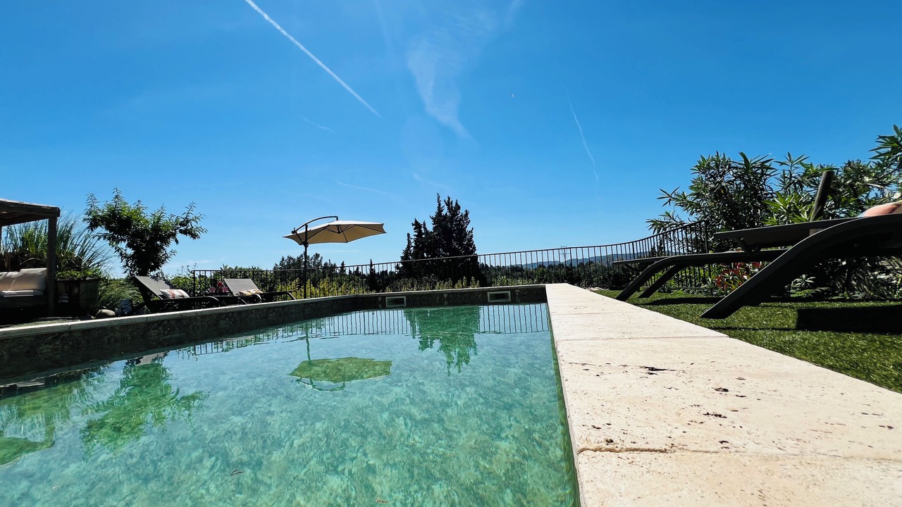 Photo of Outdoor in Eyragues