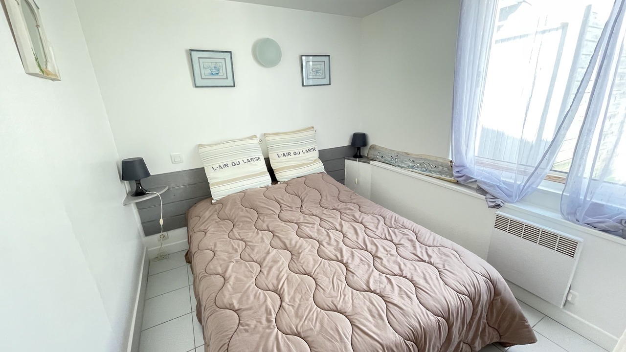 Photo of Bedroom in La Flotte