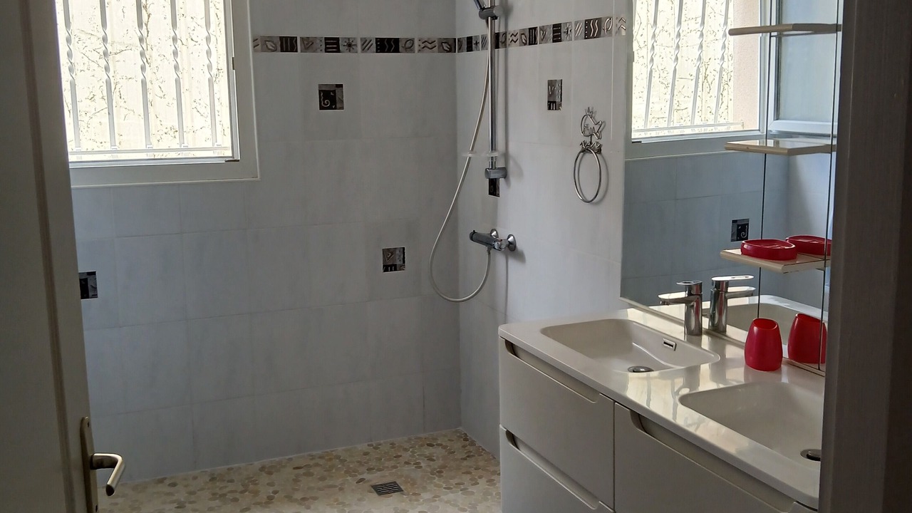 Photo of Bathroom in Breuillet