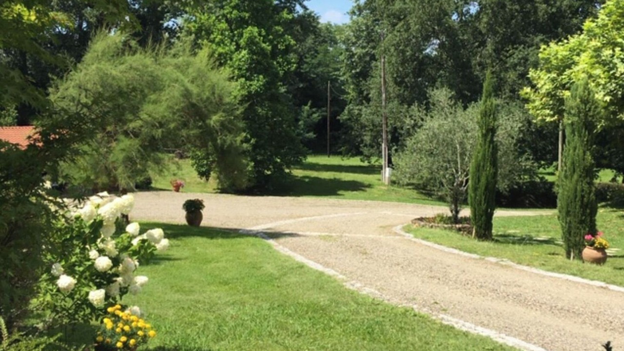 Photo of Others in Saint-Pierre-du-Mont
