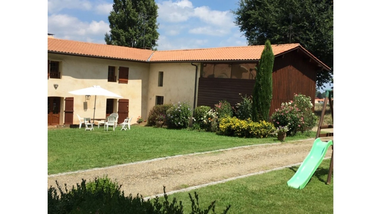 Photo of Outdoor in Saint-Pierre-du-Mont