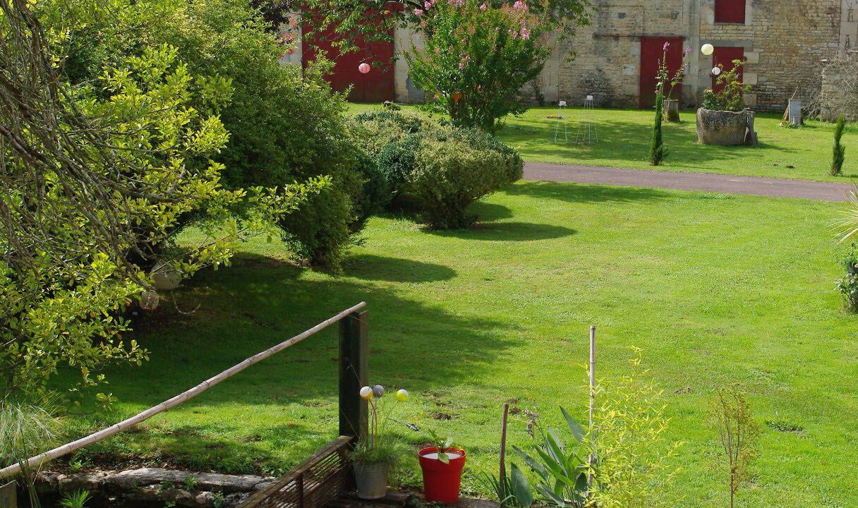 Photo of Outdoor in Fontenille-Saint-Martin-d'Entraigues