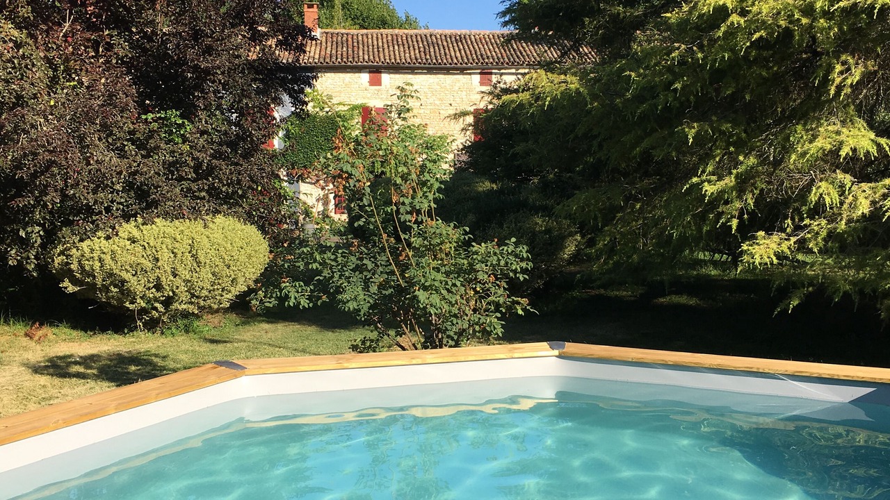 Photo of Outdoor in Fontenille-Saint-Martin-d'Entraigues