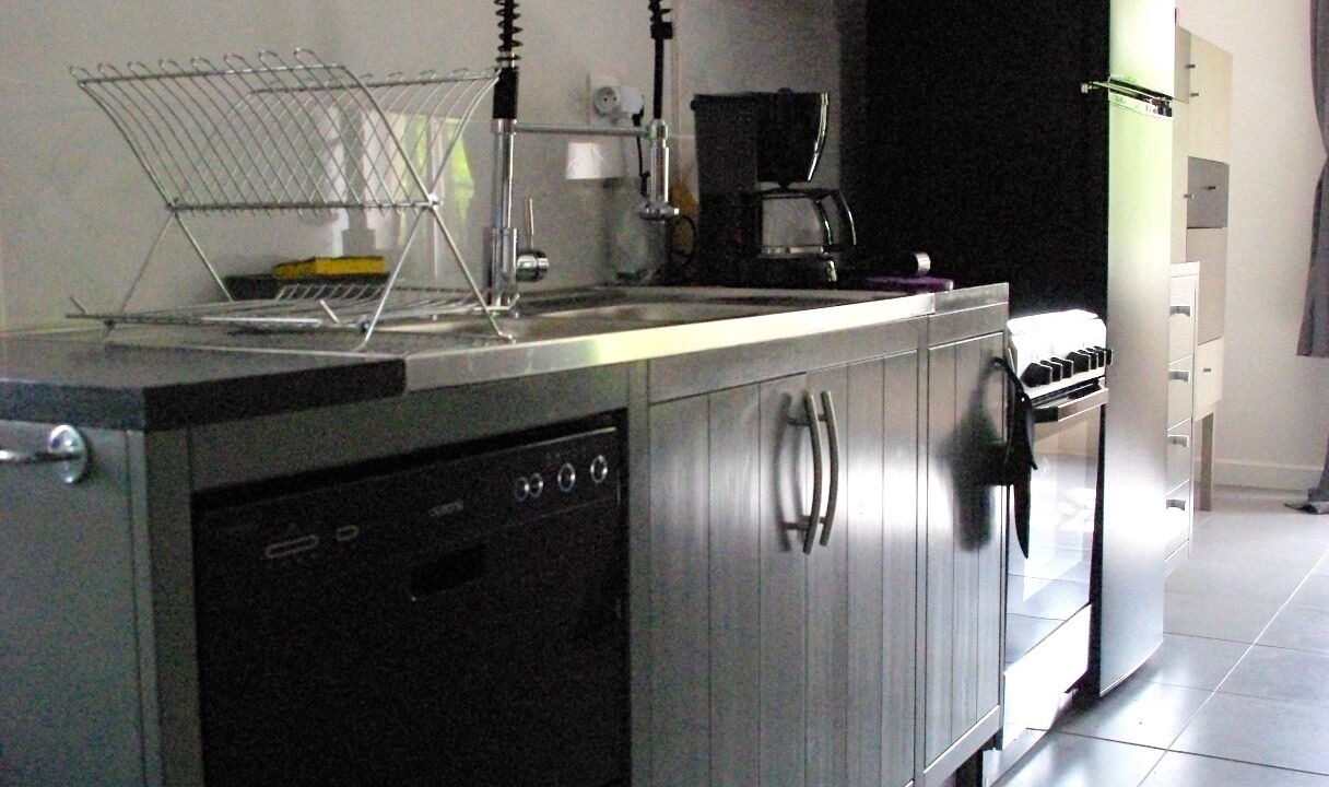 Photo of Kitchen in Fontenille-Saint-Martin-d'Entraigues