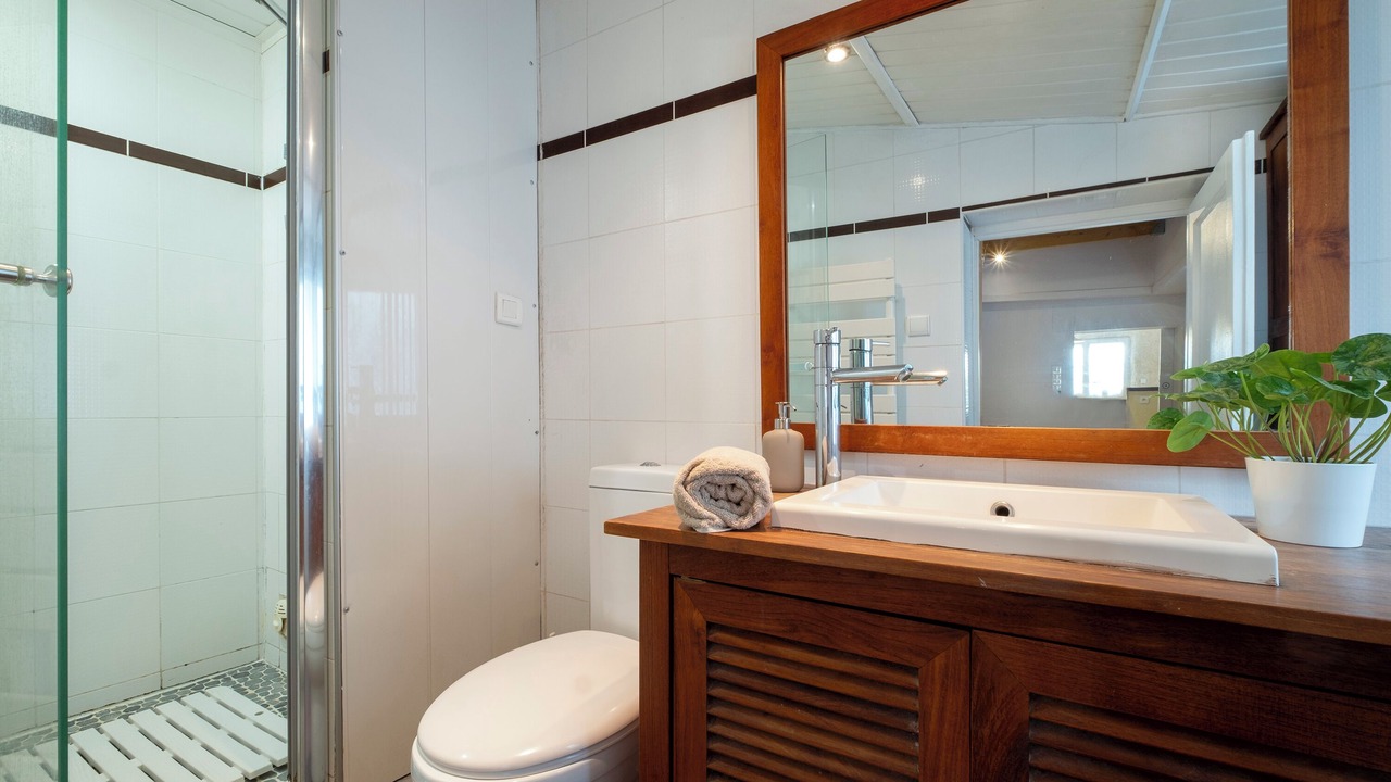 Photo of Bathroom in Rochefort