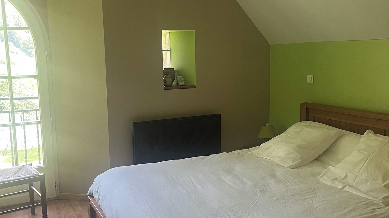 Photo of Bedroom in Osse-en-Aspe