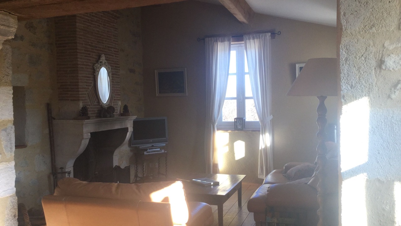 Photo of Livingroom in Saint-Meard-de-Gurcon