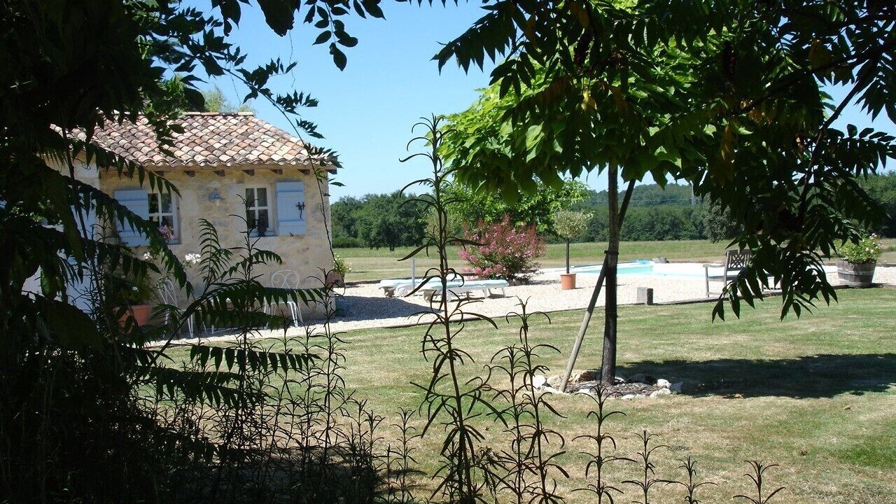 Photo of Outdoor in Saint-Meard-de-Gurcon