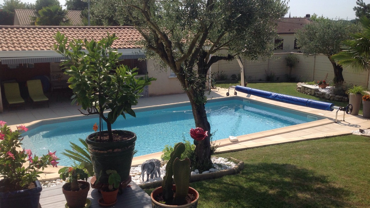 Photo of Outdoor in Tresses