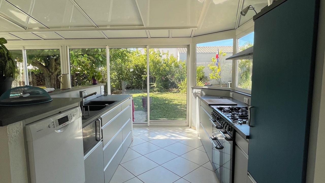 Photo of Kitchen in LHoumeau