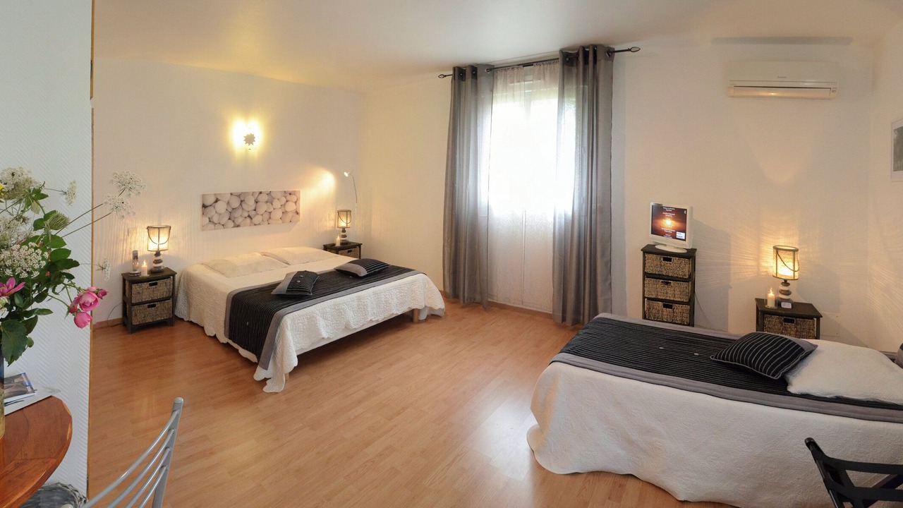 Photo of Bedroom in Cublac