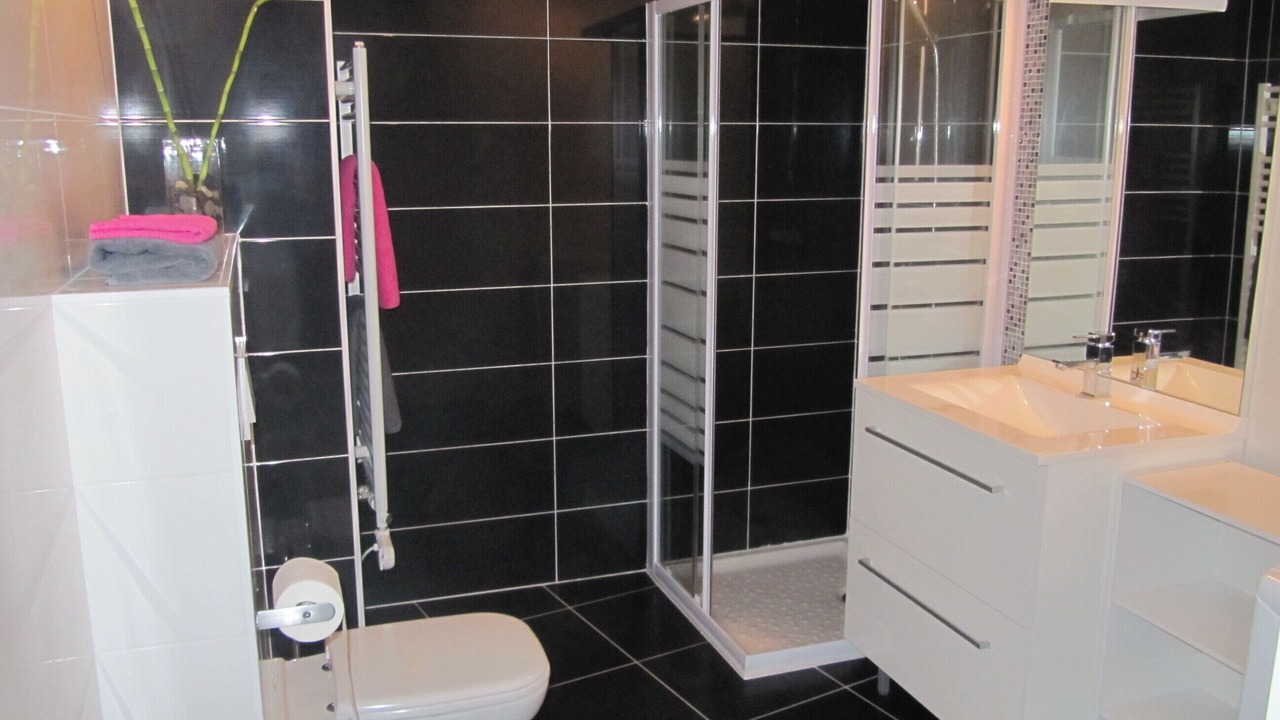 Photo of Bathroom in Kokotia
