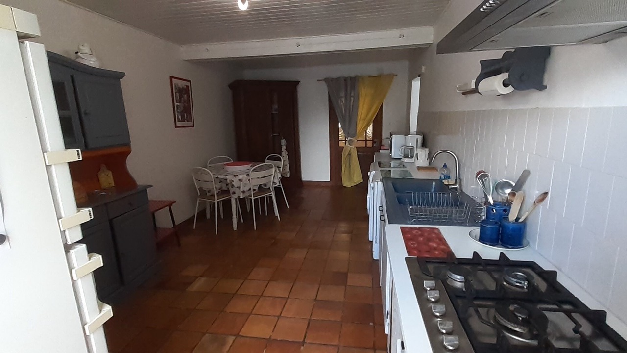 Photo of Kitchen in Saintes Agglomeration