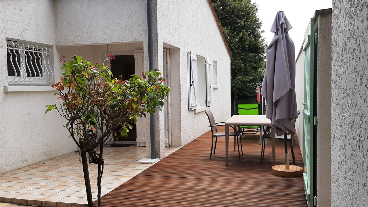 Photo of Outdoor in Medis