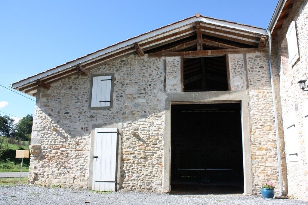 Photo of Outdoor in Castagnede