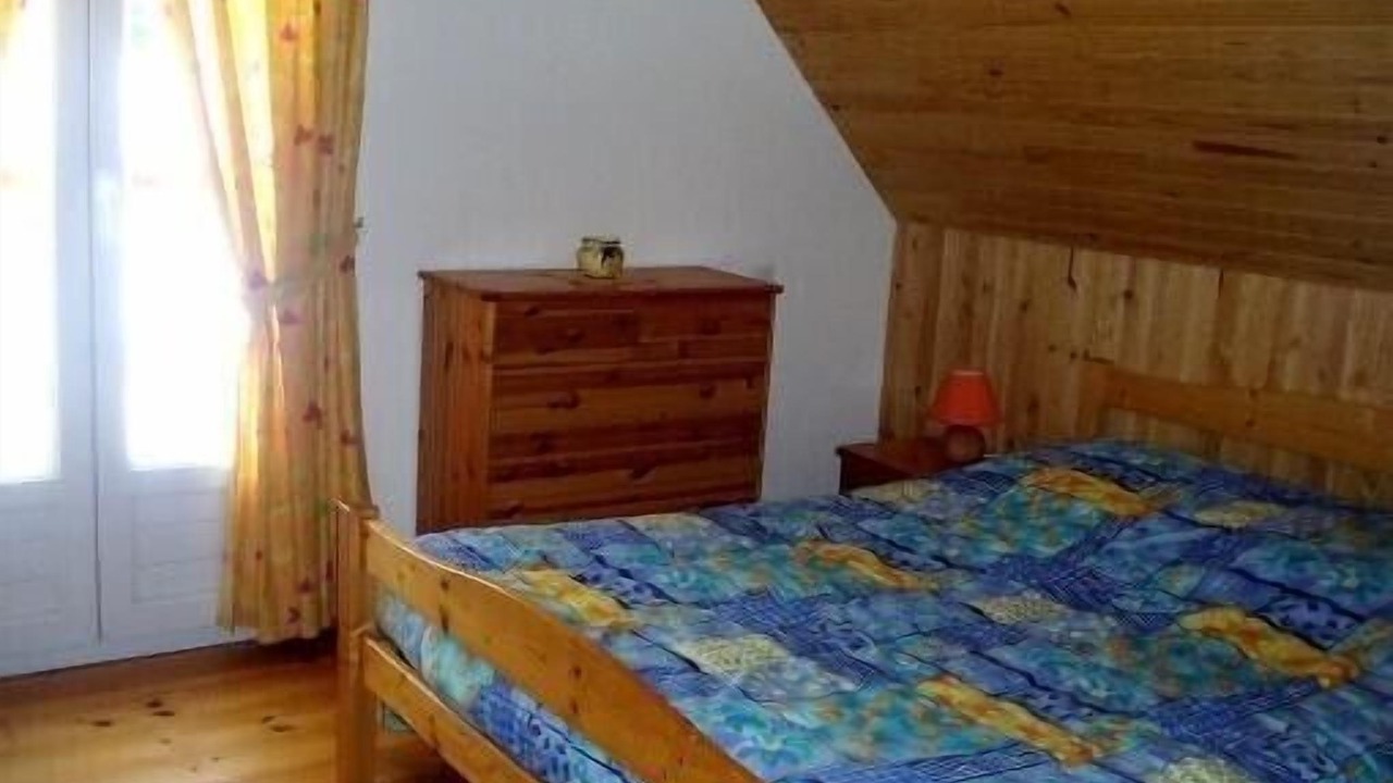 Photo of Bedroom in Beost